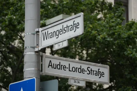 Straßennamen Wrangelstraße Audre-Lorde-Straße